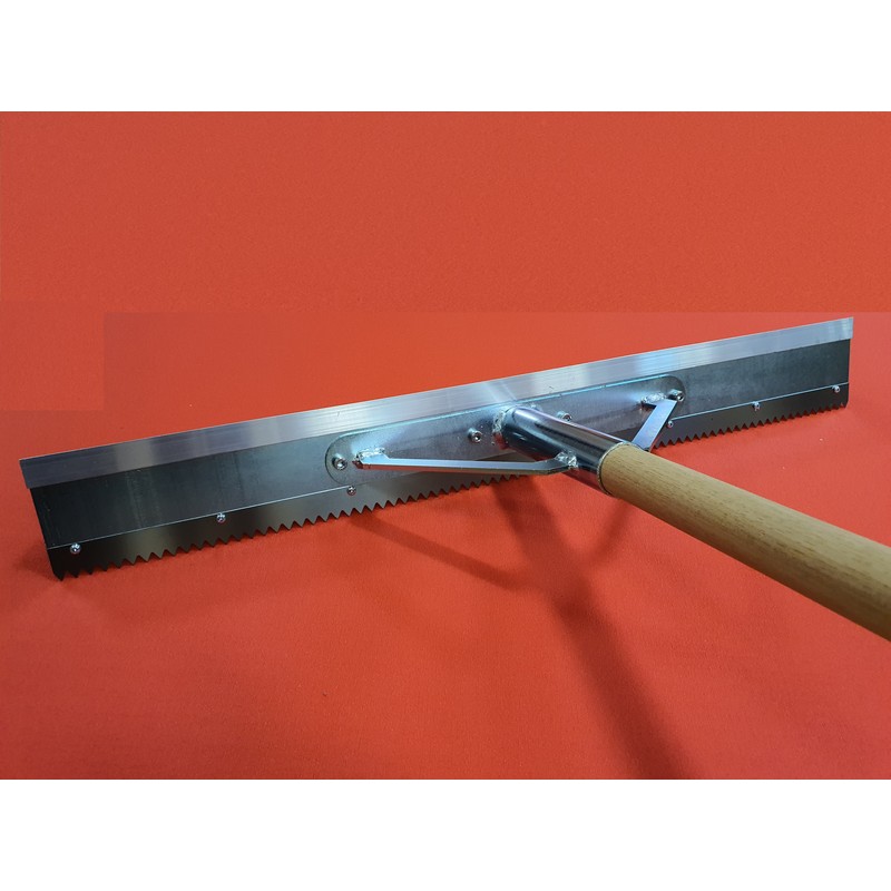 Aluminum Court Scraper with Fine-Tooth Blade